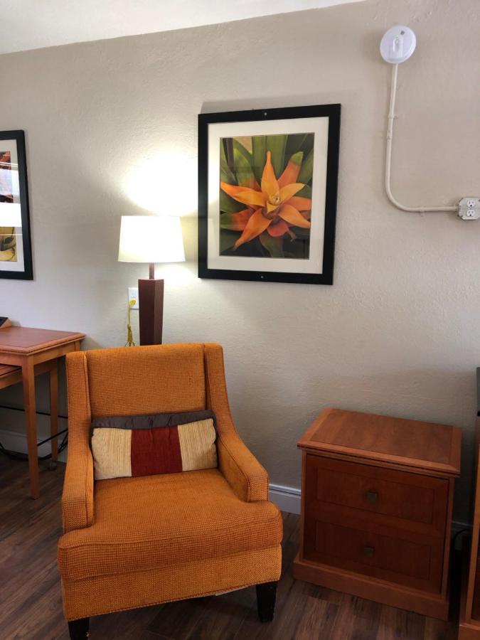 Ocala Cove Motel エクステリア 写真